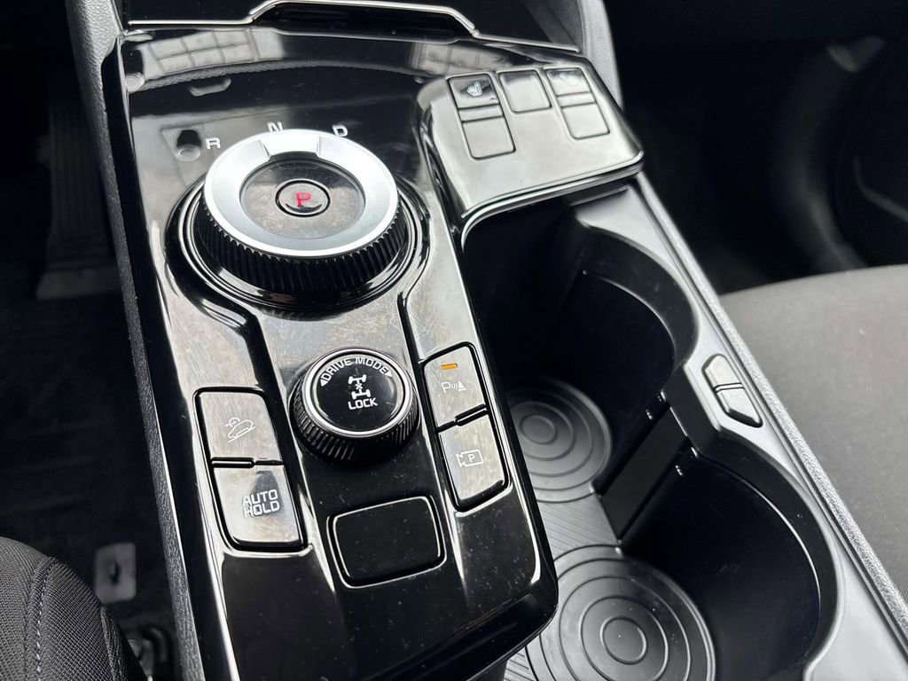 Used 2024 Kia Sportage LX image 22