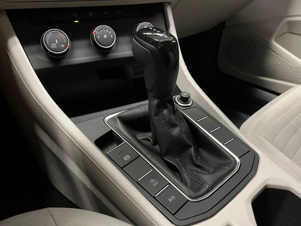 Certified 2023 Volkswagen Jetta S image 13