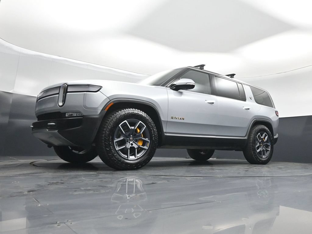 Used 2023 Rivian R1S Adventure Quad AWD/4WD image 46