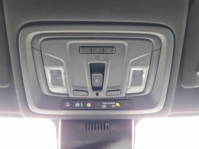 Used 2023 Chevrolet Silverado 1500 ZR2 image 20