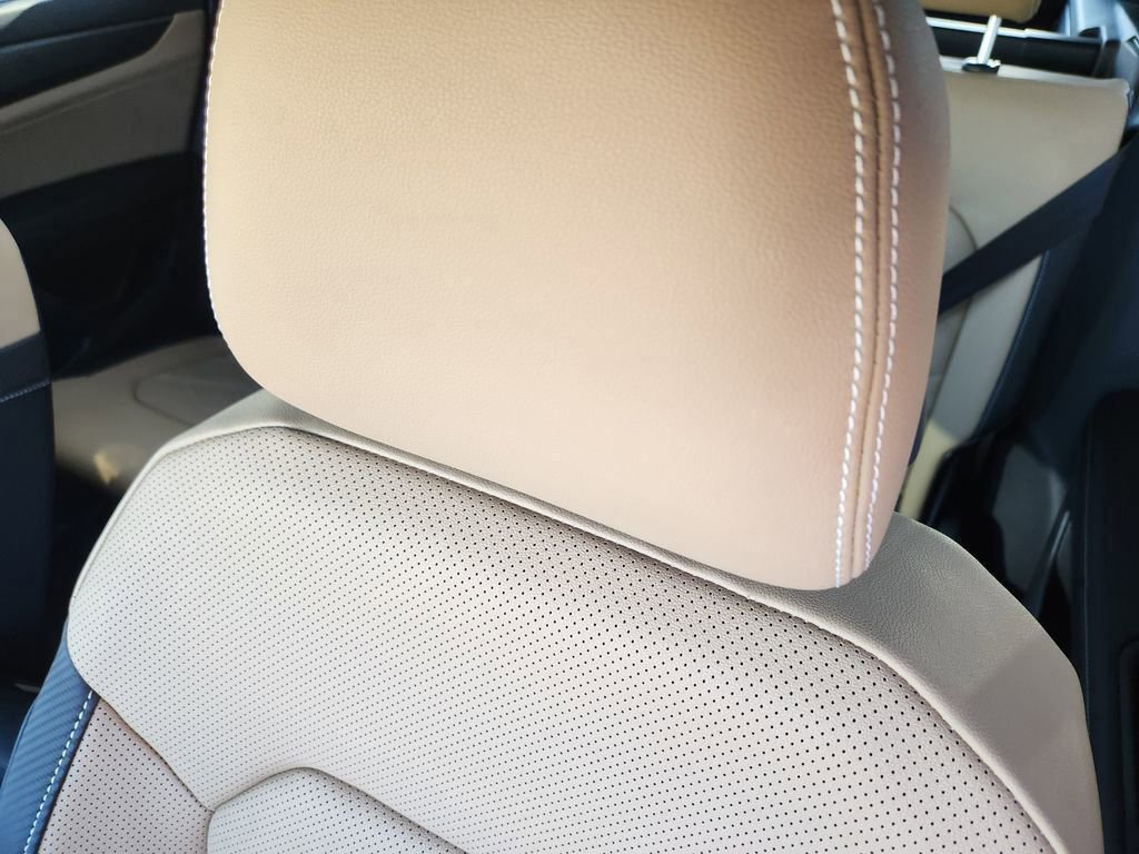 New 2026 Volkswagen Atlas Cross Sport SE image 6