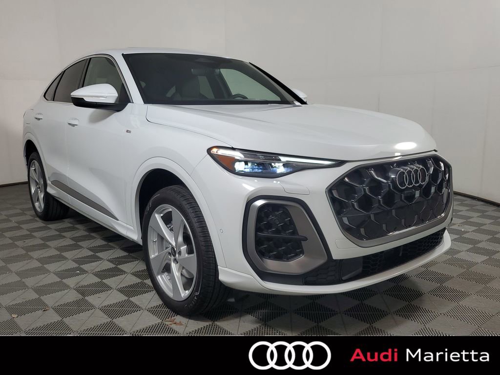 Used 2025 Audi Q5 Premium Plus AWD/4WD image 1