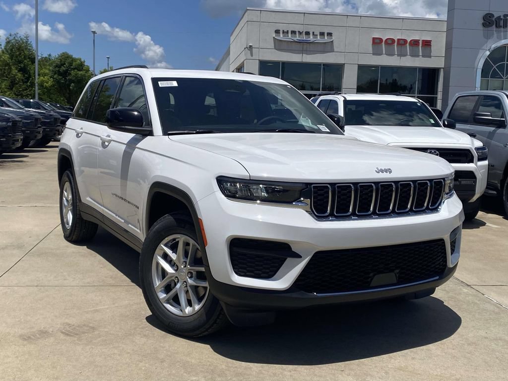 New 2026 Jeep Grand Cherokee Laredo X RWD image 27