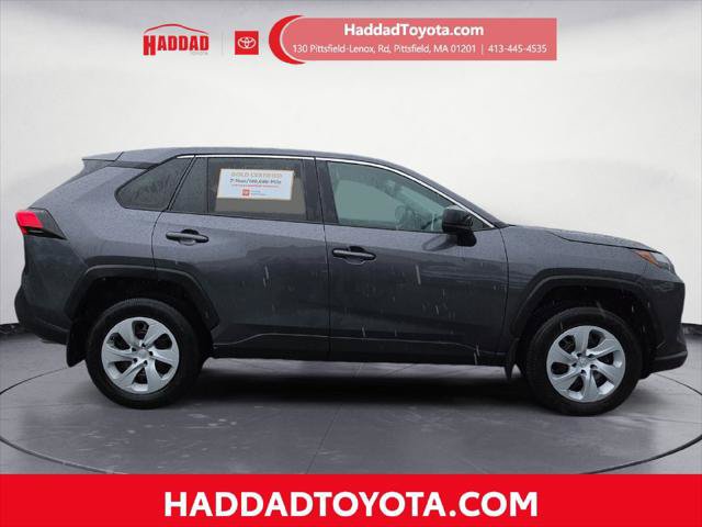 Certified 2024 Toyota RAV4 LE AWD/4WD image 7