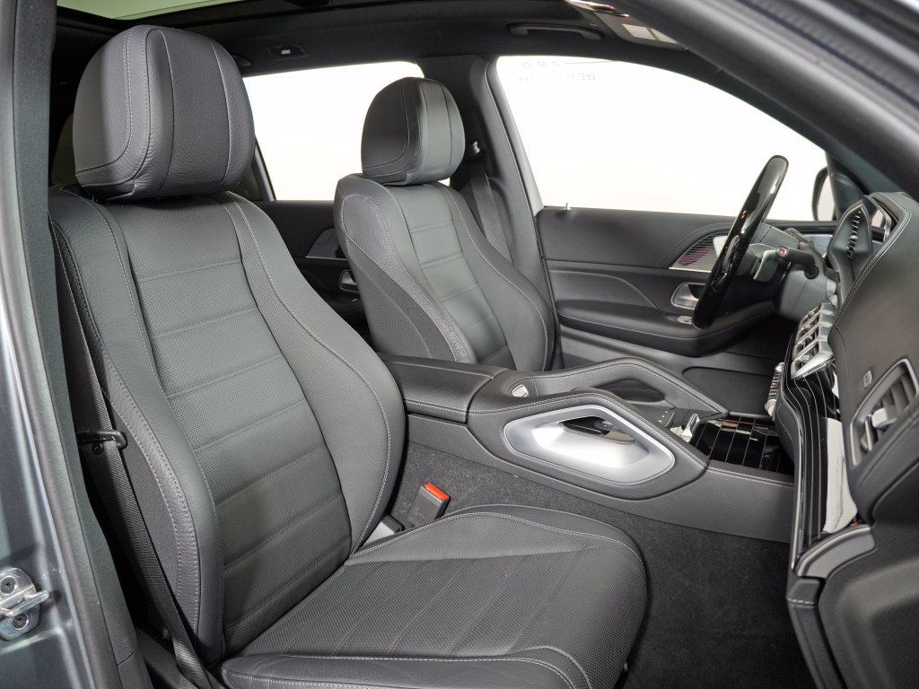 Certified 2024 Mercedes-Benz GLS 450 4MATIC image 16
