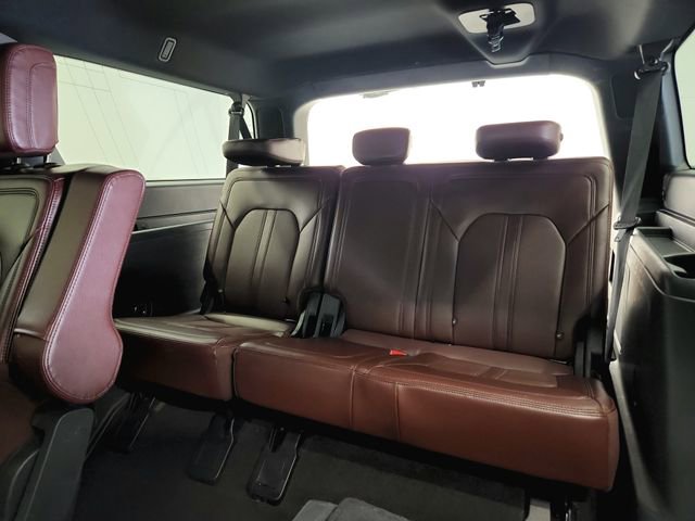 Used 2023 Ford Expedition Max Limited image 31