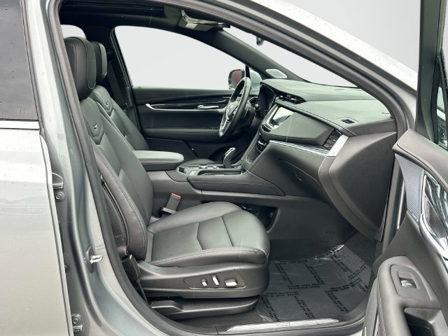 Certified 2023 Cadillac XT5 Premium Luxury AWD/4WD image 22