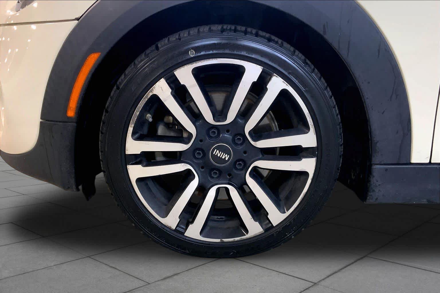 Used 2019 MINI Cooper S w/ Storage Package FWD image 10