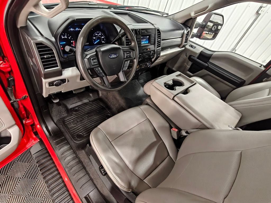Used 2019 Ford F250 XL w/ XL Value Package AWD/4WD image 4