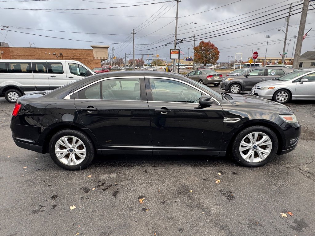 Used 2011 Ford Taurus SEL w/ 201A Rapid Spec Order Code image 6