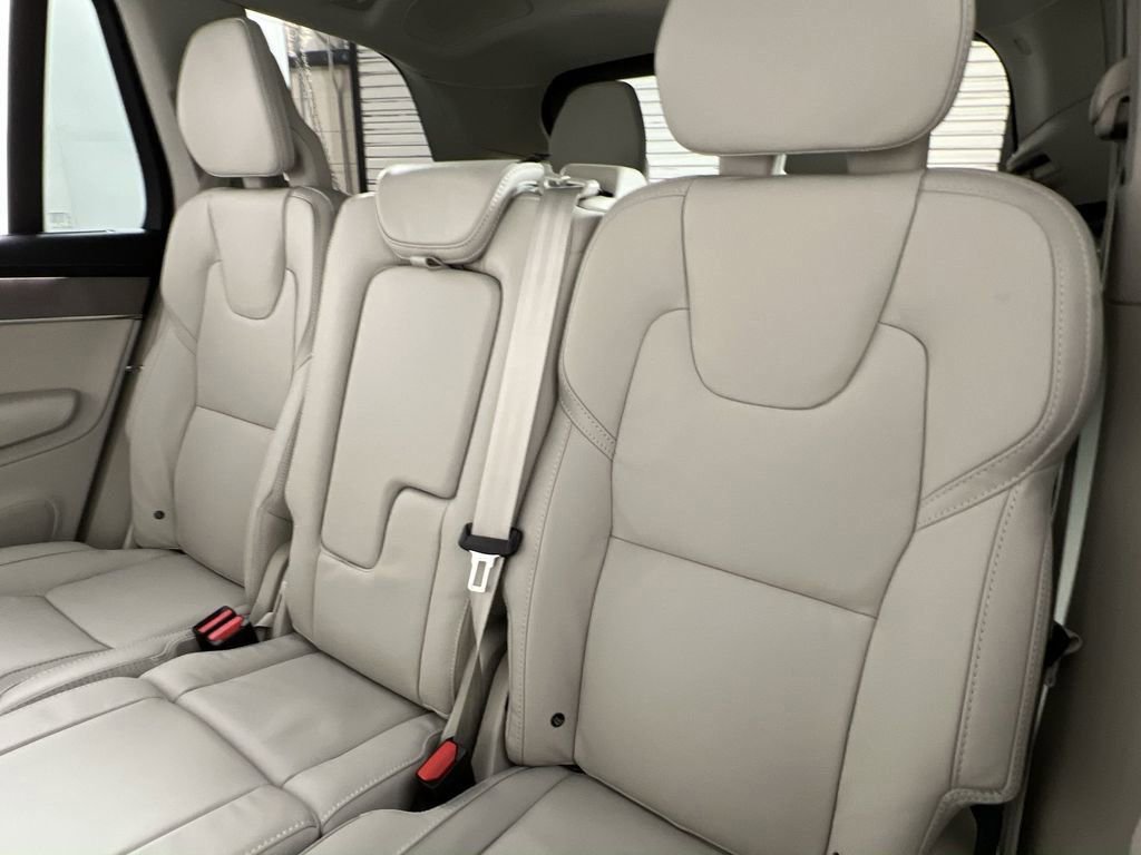 New 2026 Volvo XC90 B6 Ultra w/ Protection Package Premier image 9