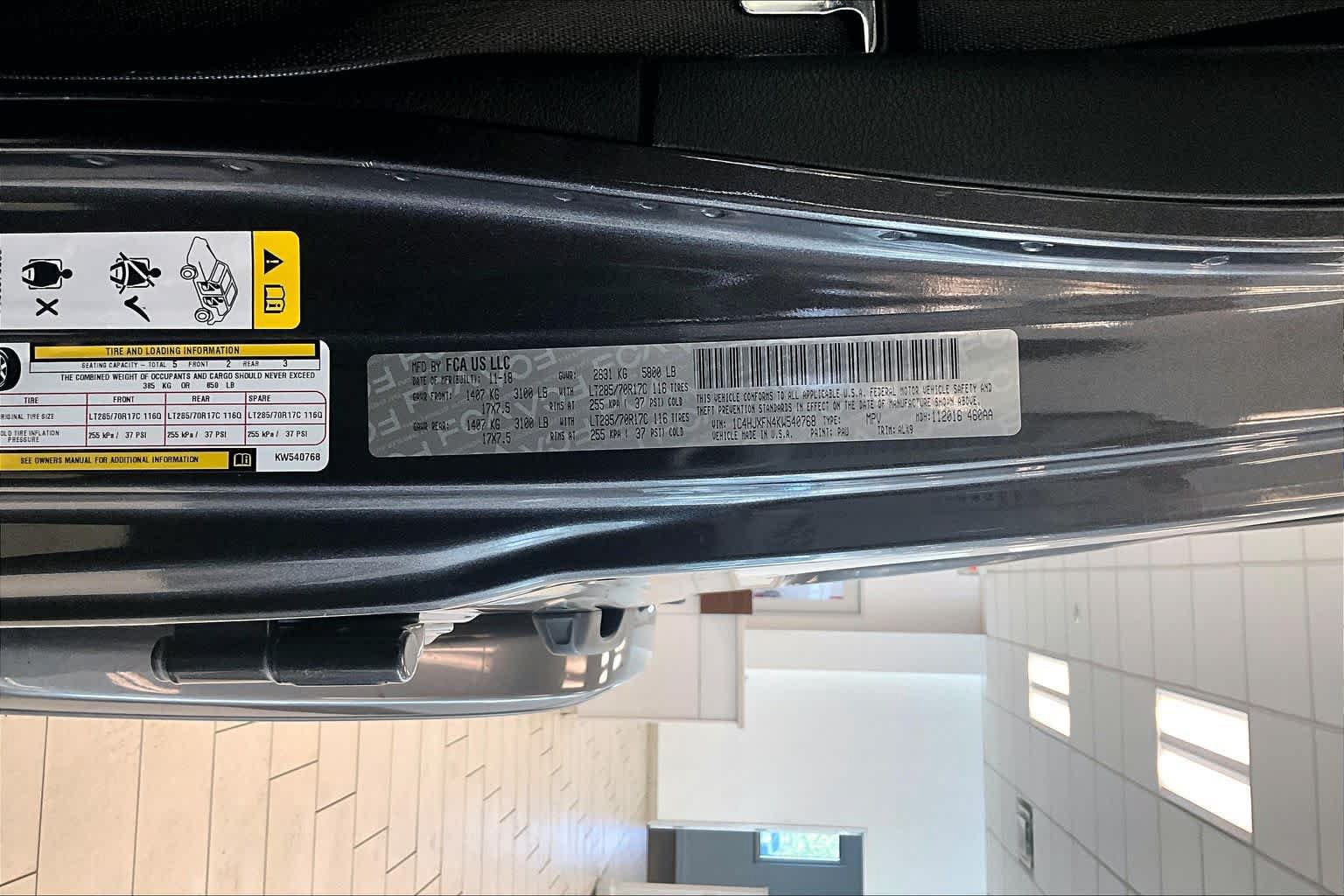 Used 2019 Jeep Wrangler Unlimited Rubicon AWD/4WD image 31