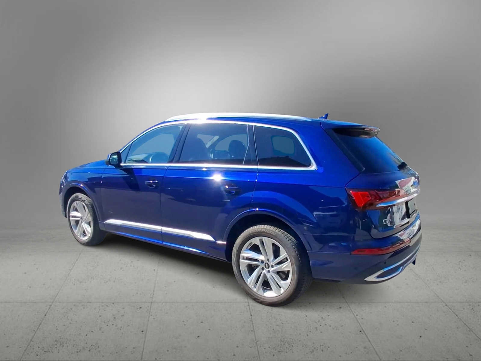 Used 2023 Audi Q7 3.0T Premium Plus w/ Premium Plus Package AWD/4WD image 6