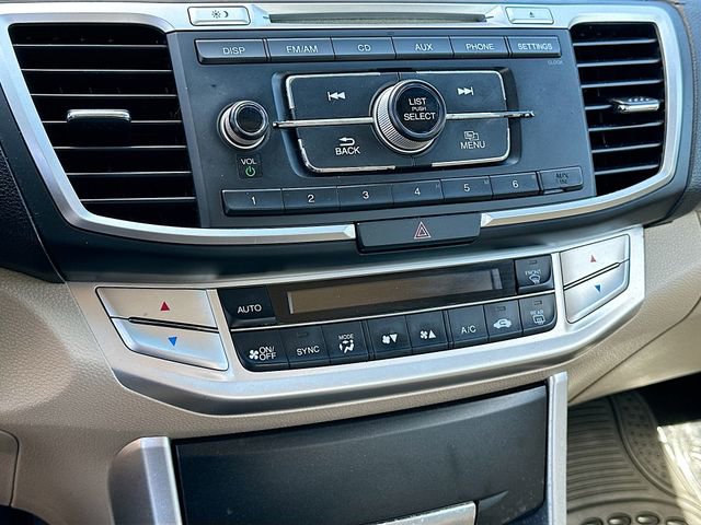 Used 2015 Honda Accord LX image 15