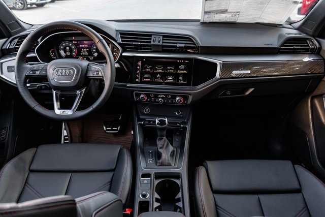 Used 2025 Audi Q3 2.0T Premium Plus w/ Premium Plus Package AWD/4WD image 20