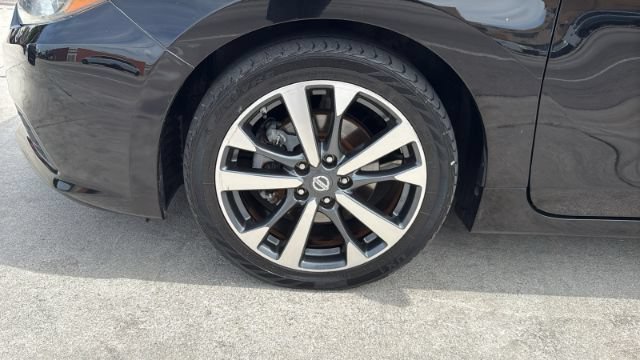 Used 2017 Nissan Altima 3.5 SR FWD image 18