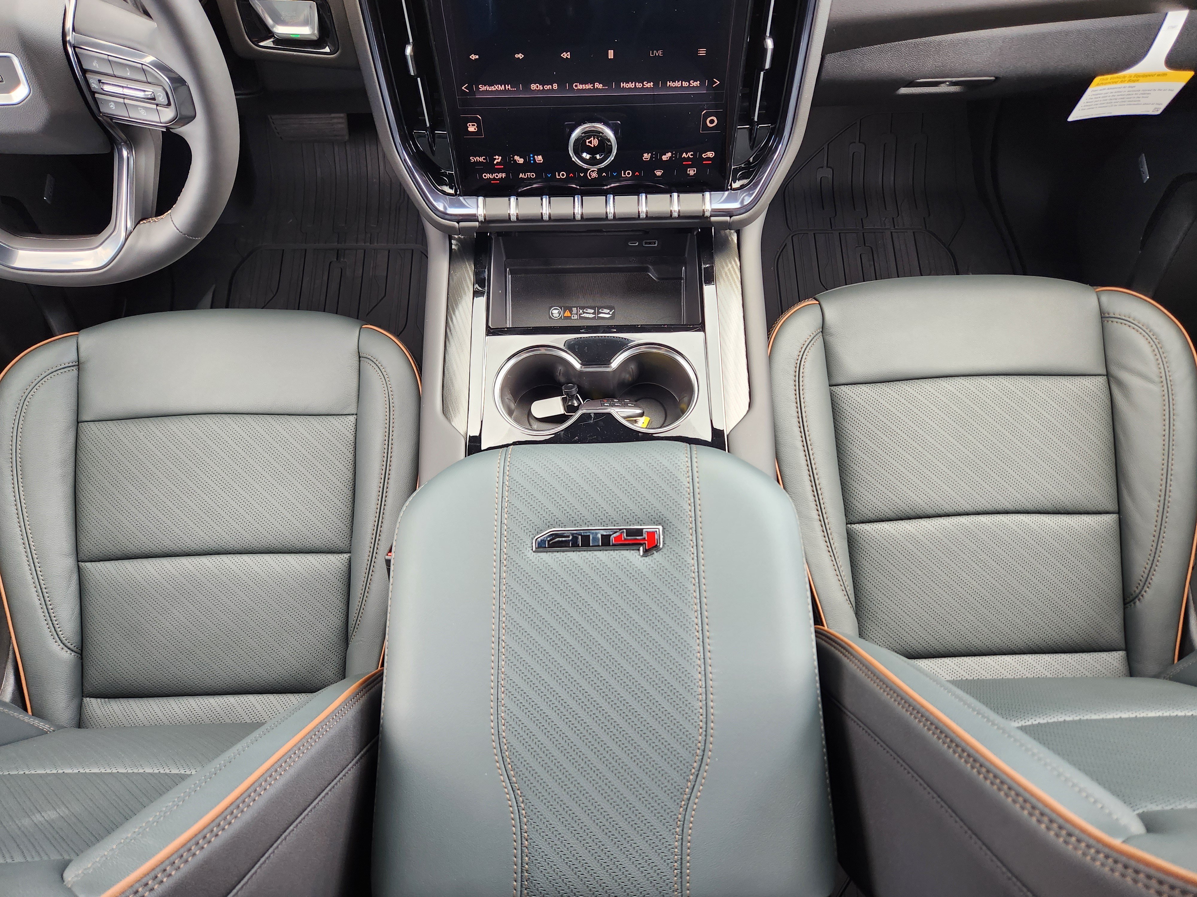 New 2026 GMC Yukon XL AT4 w/ AT4 Premium Package AWD/4WD image 12