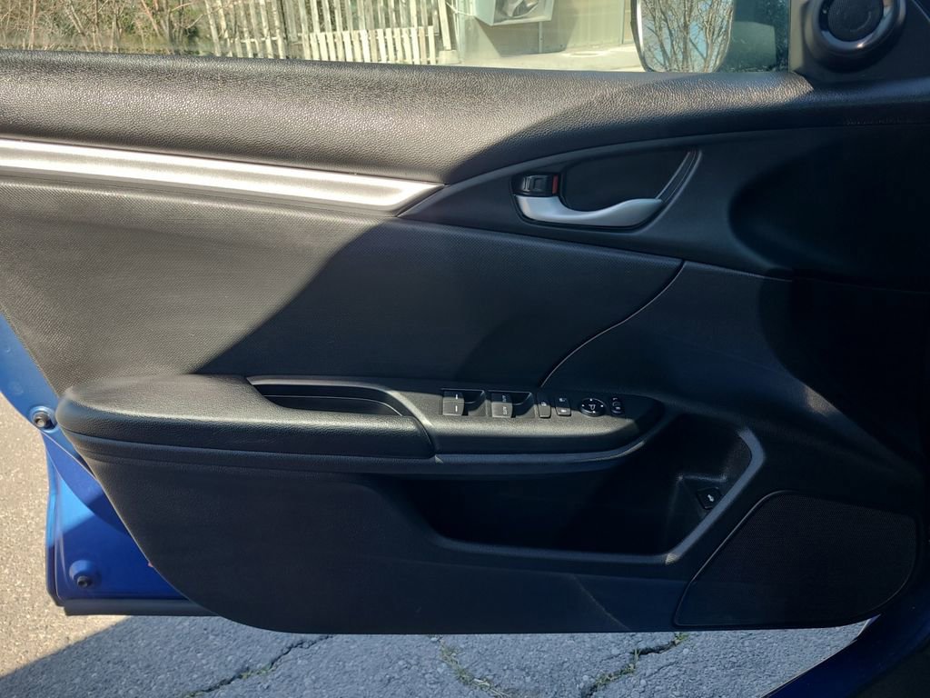 Used 2019 Honda Civic Sport image 17