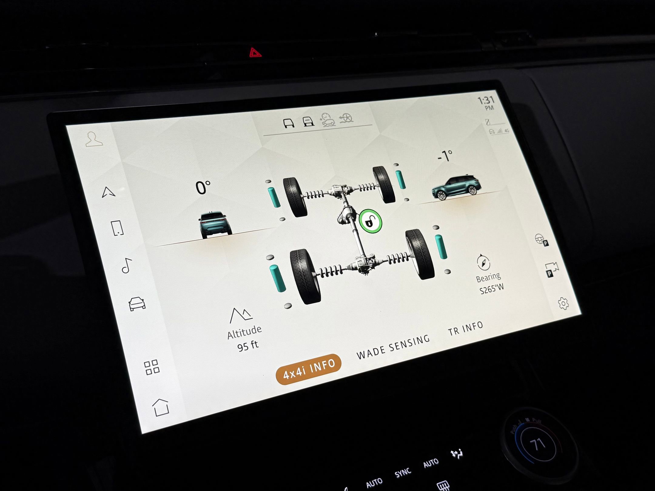 Used 2023 Land Rover Range Rover Sport SE Dynamic image 32