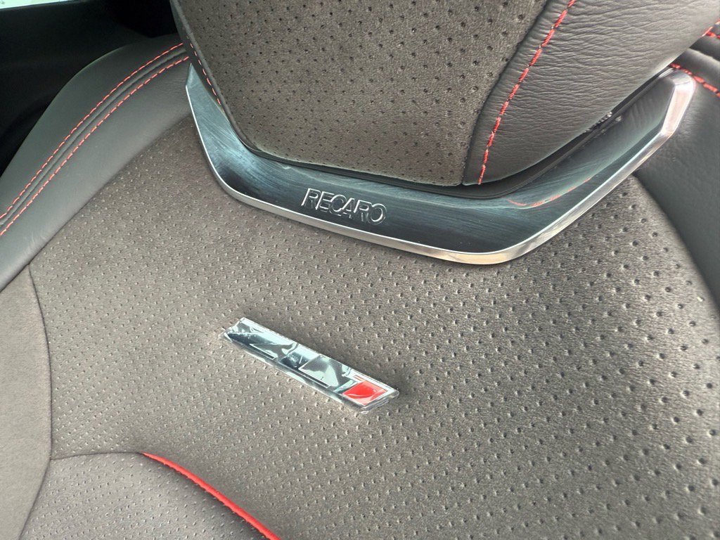 Used 2023 Chevrolet Camaro ZL1 image 30