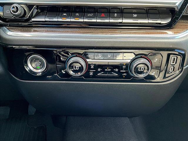 Used 2023 Chevrolet Silverado 1500 LT image 24