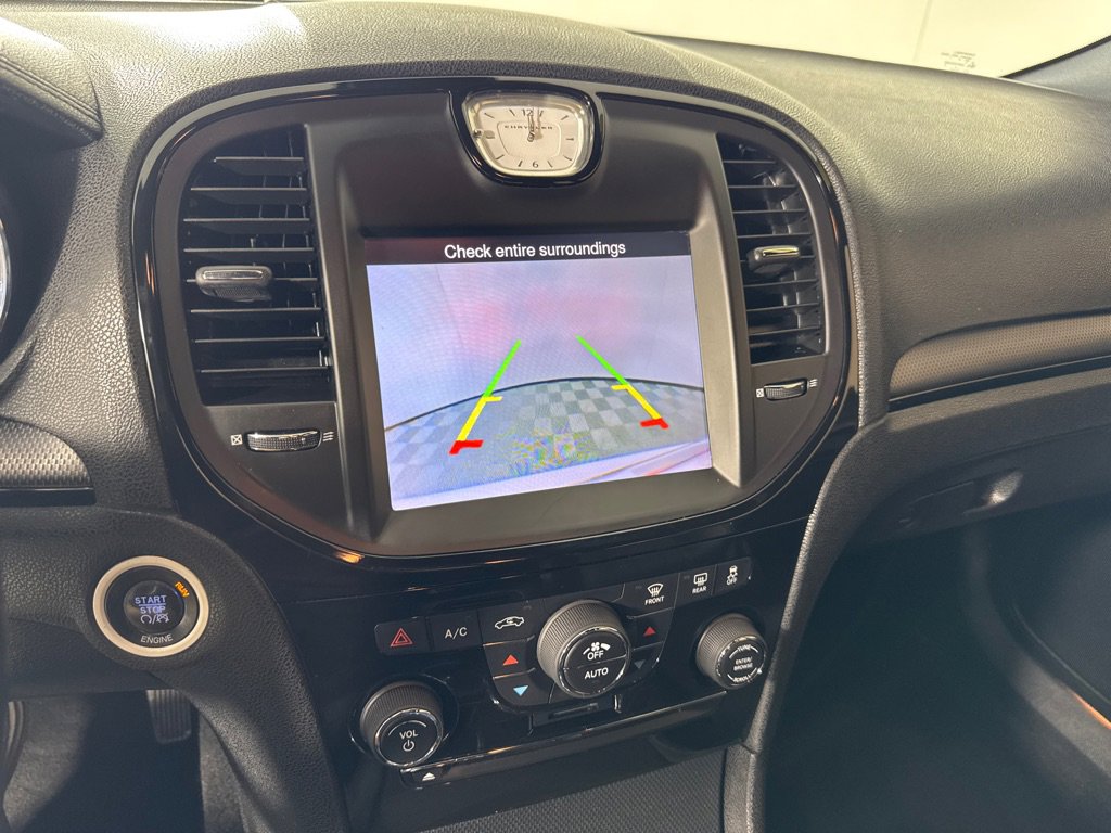 Used 2013 Chrysler 300 S image 15