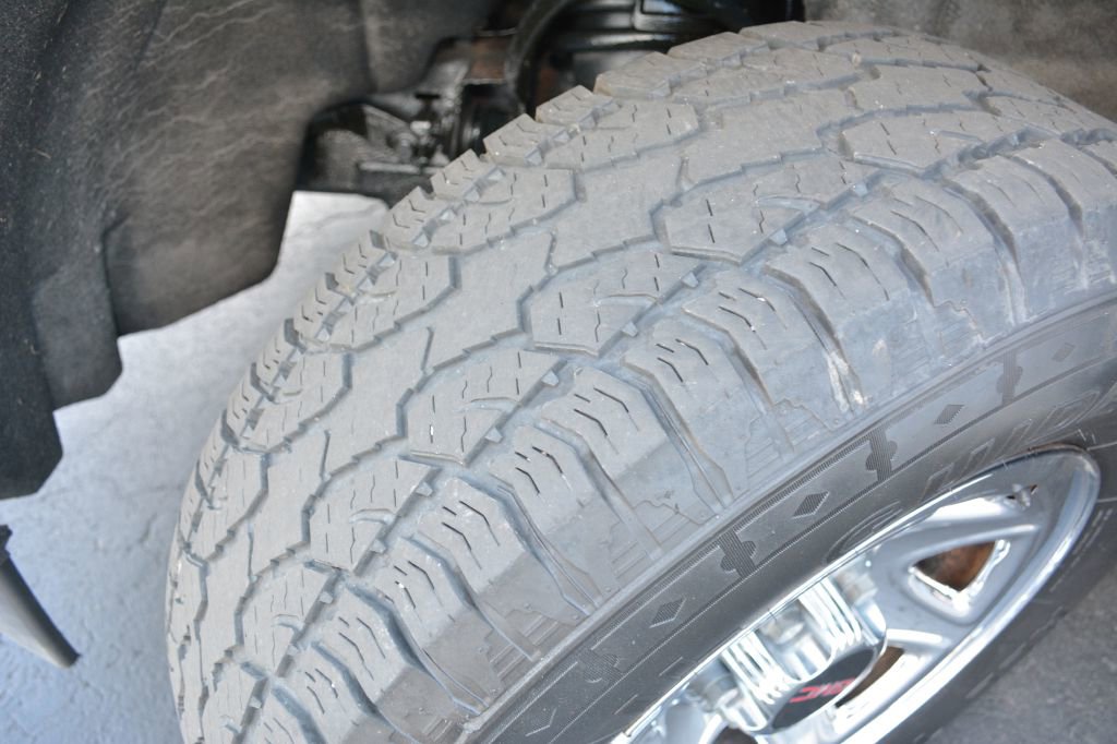 Used 2017 GMC Sierra 1500 2WD Regular Cab w/ Sierra Convenience Package image 6