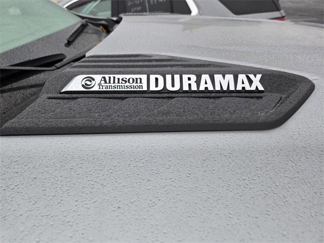 Used 2024 Chevrolet Silverado 2500 Custom w/ Custom Value Package image 4