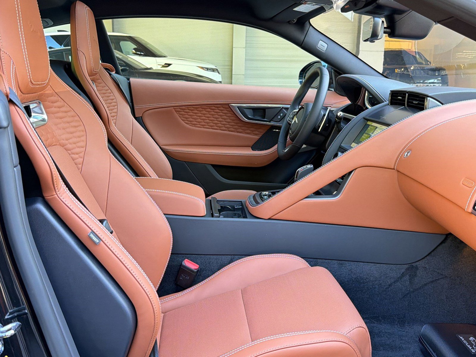 New 2024 Jaguar F-TYPE R-Dynamic RWD image 29