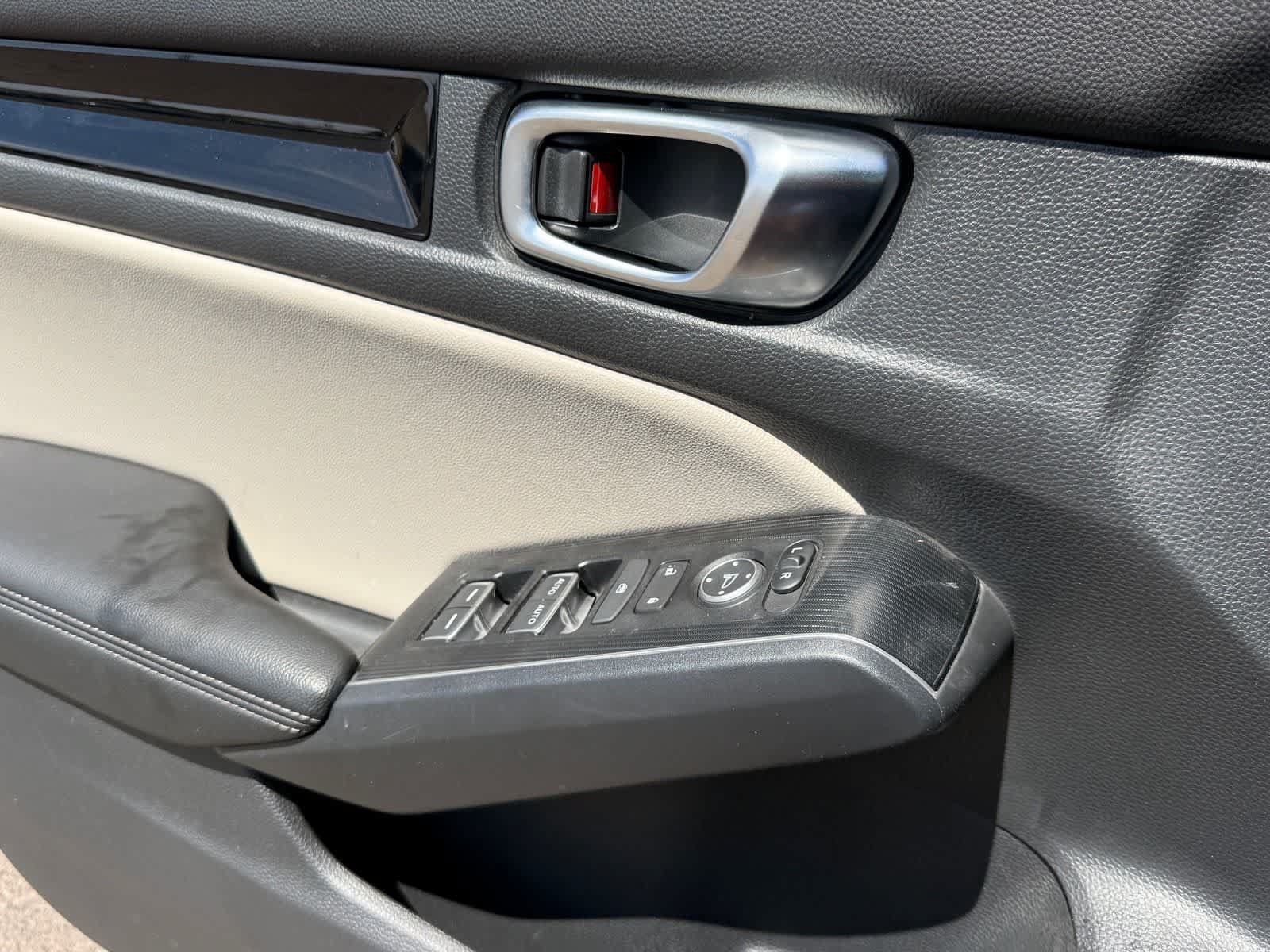 Used 2022 Honda Civic Sport Touring image 17