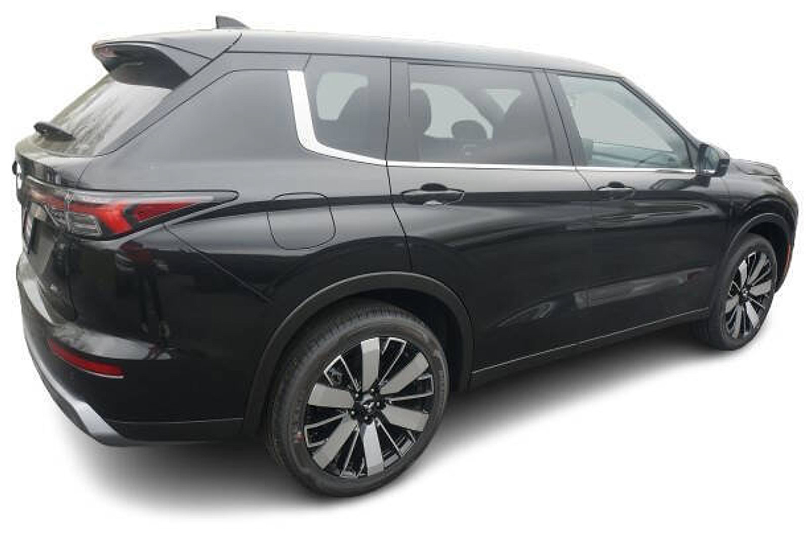 New 2025 Mitsubishi Outlander SE image 2