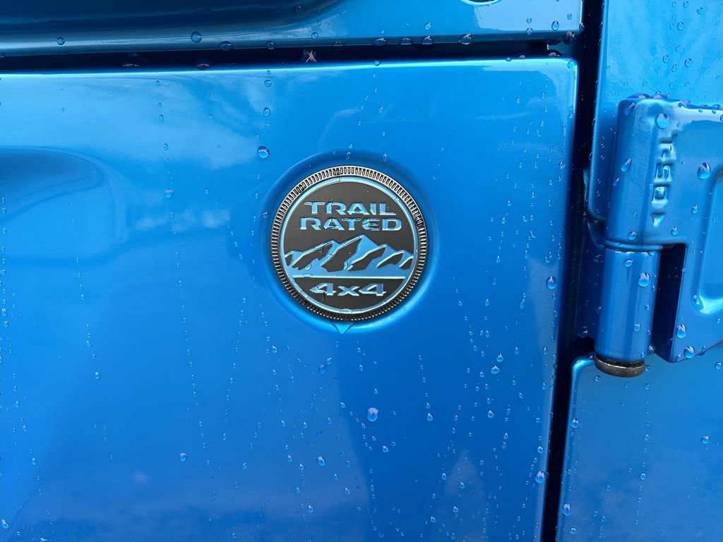 New 2025 Jeep Wrangler Unlimited Sahara w/ Safety Group image 9