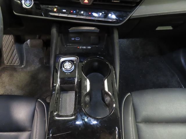 Used 2024 Buick Envision Avenir AWD/4WD image 23