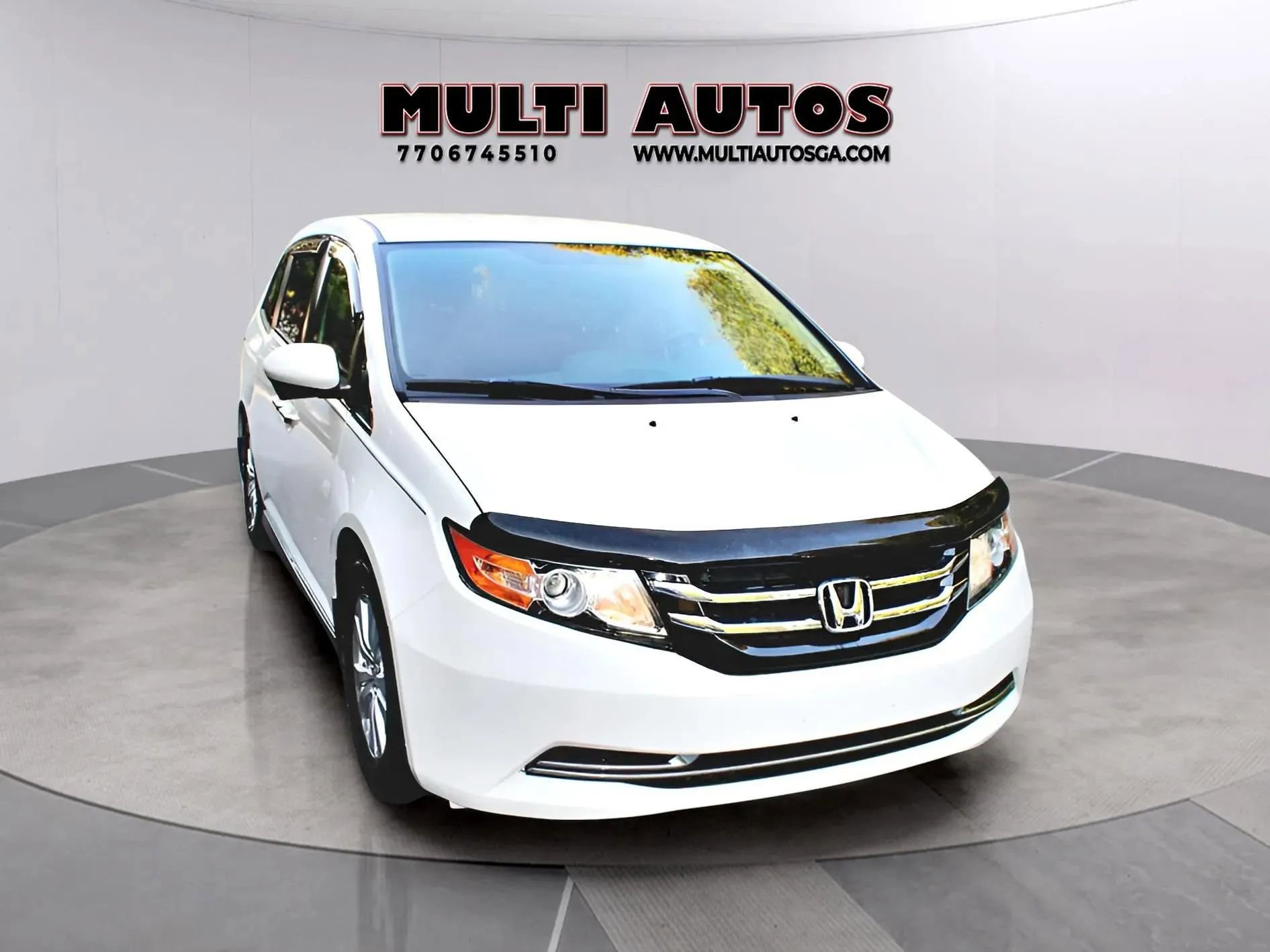 Used 2016 Honda Odyssey SE image 1