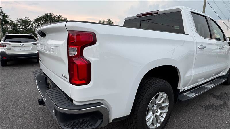Used 2023 Chevrolet Silverado 1500 LTZ w/ LTZ Convenience Package II AWD/4WD image 27