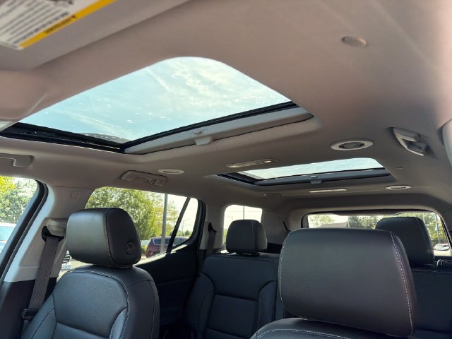 Certified 2023 GMC Acadia SLT w/ Elevation Edition AWD/4WD image 22