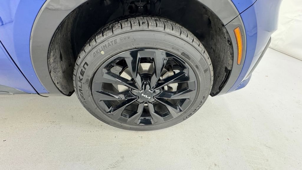 Used 2023 Kia Sorento SX image 9