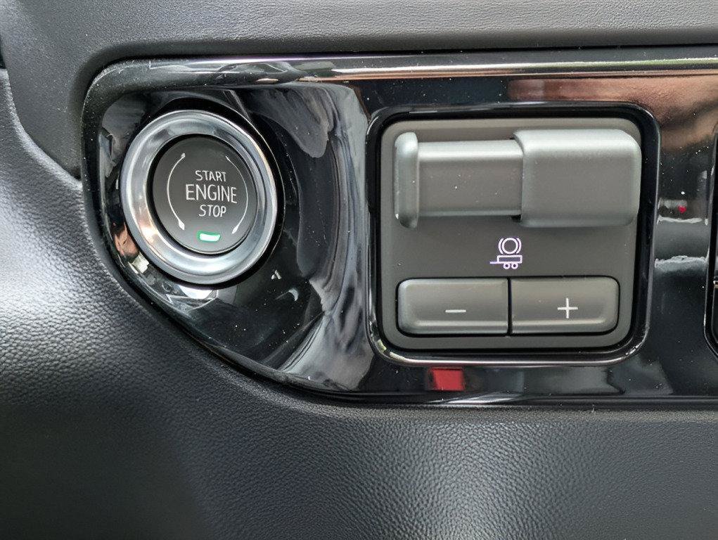 New 2026 Chevrolet Silverado 1500 LTZ w/ LTZ Premium Package AWD/4WD image 27
