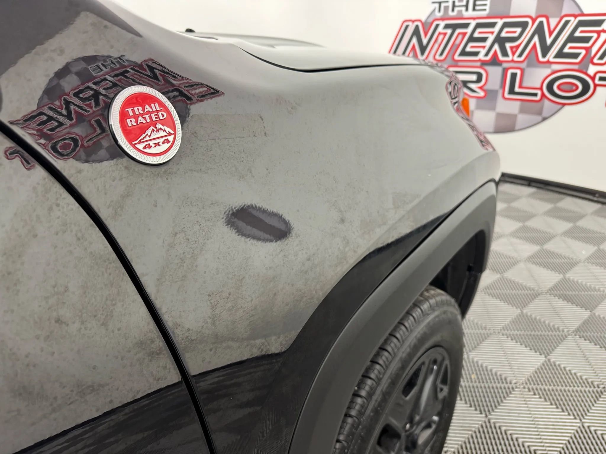 Used 2018 Jeep Renegade Trailhawk w/ Cold Weather Group II AWD/4WD image 31