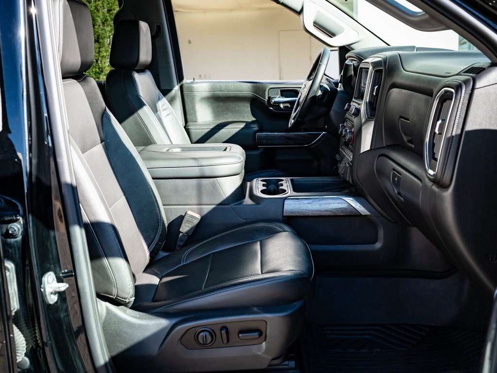 Used 2020 Chevrolet Silverado 1500 LTZ w/ LTZ Premium Package image 22