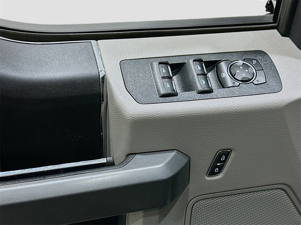 Used 2018 Ford F150 XLT image 17