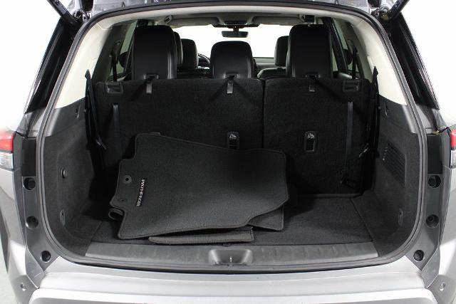 Certified 2023 Nissan Pathfinder Platinum image 13