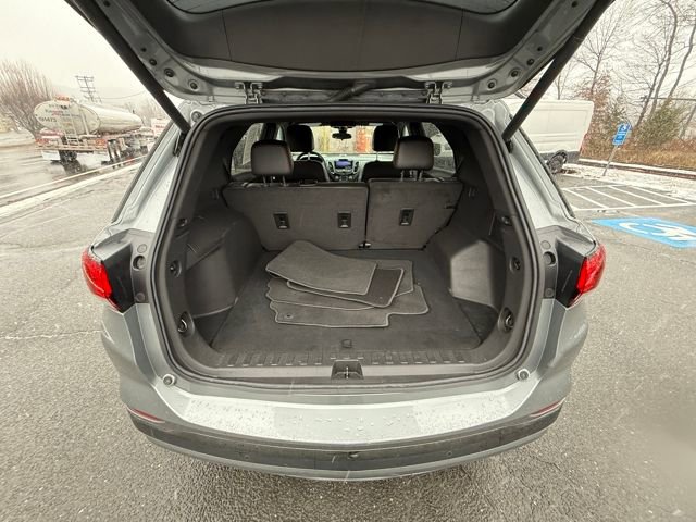 Used 2023 Chevrolet Equinox RS image 11