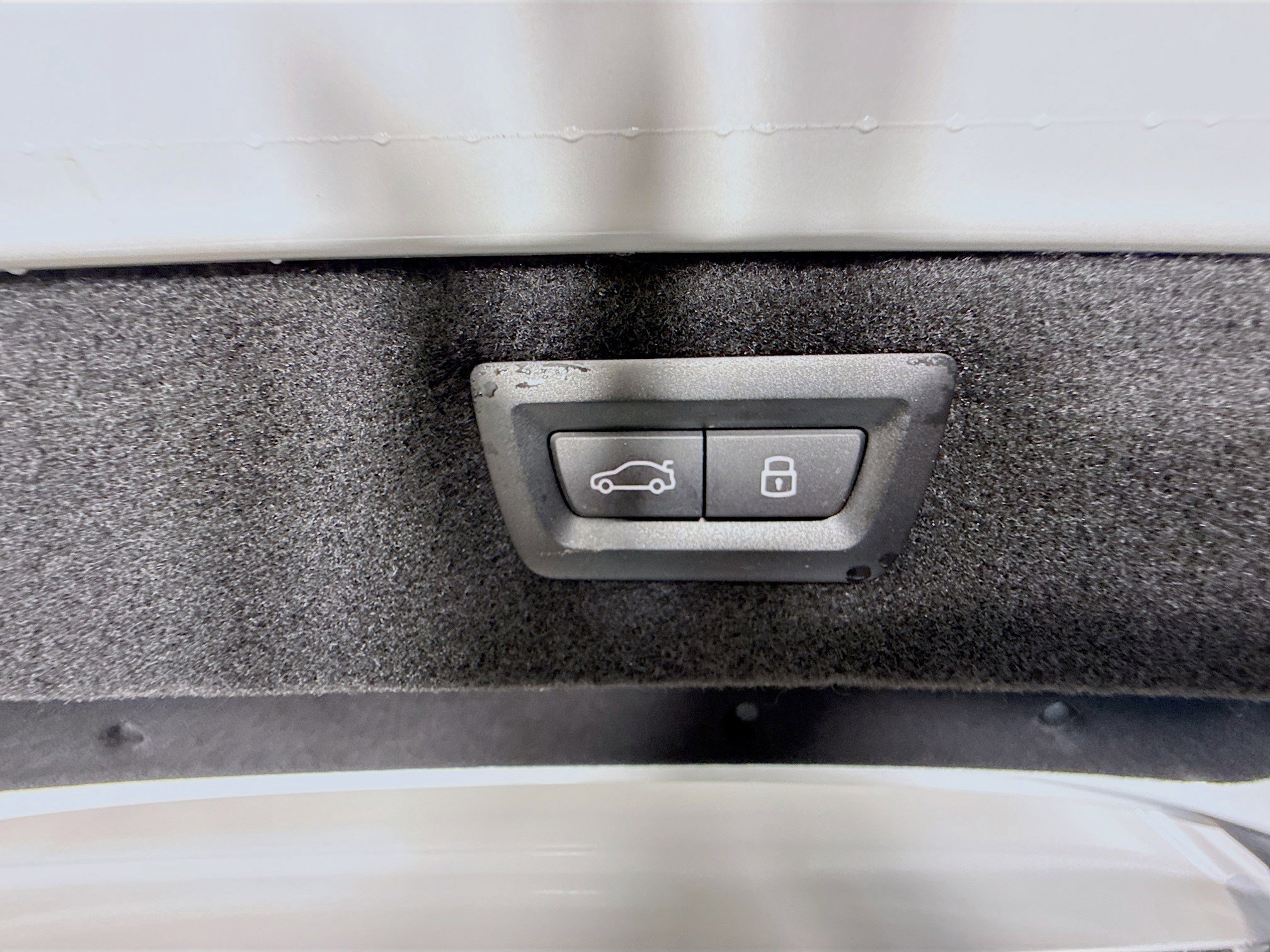 Used 2023 BMW 840i Convertible w/ Comfort Seating Package image 39