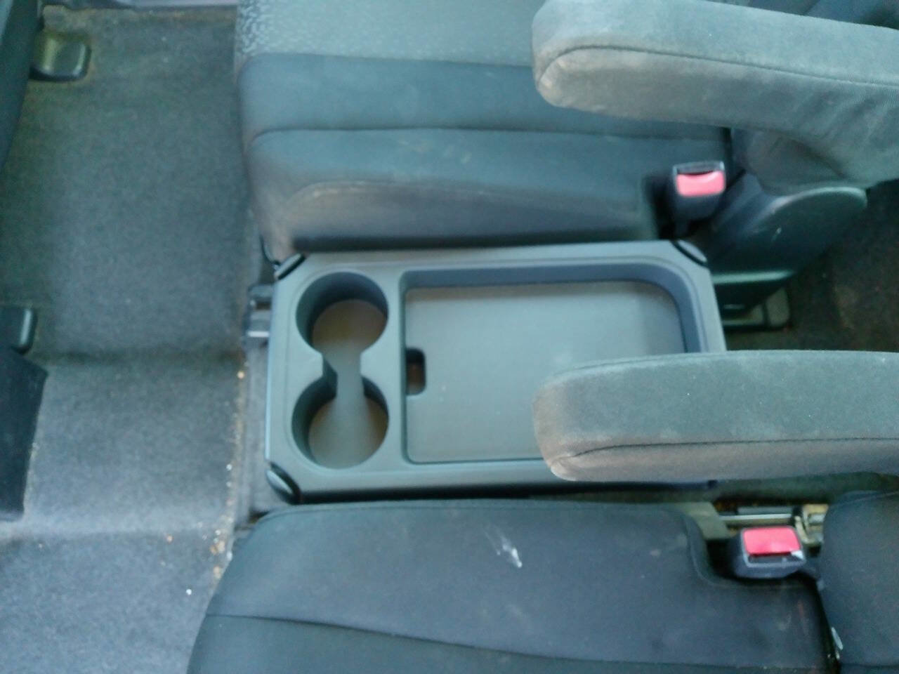 Used 2012 MAZDA MAZDA5 Sport FWD image 29