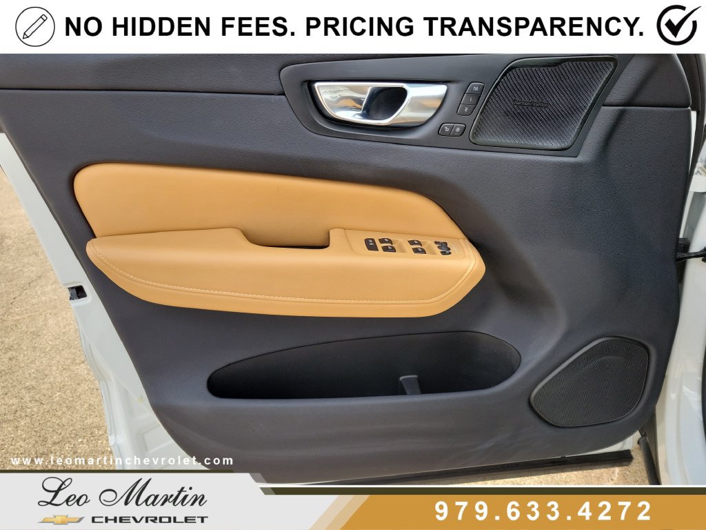 Used 2022 Volvo XC60 B5 Inscription w/ Advanced Package FWD image 18