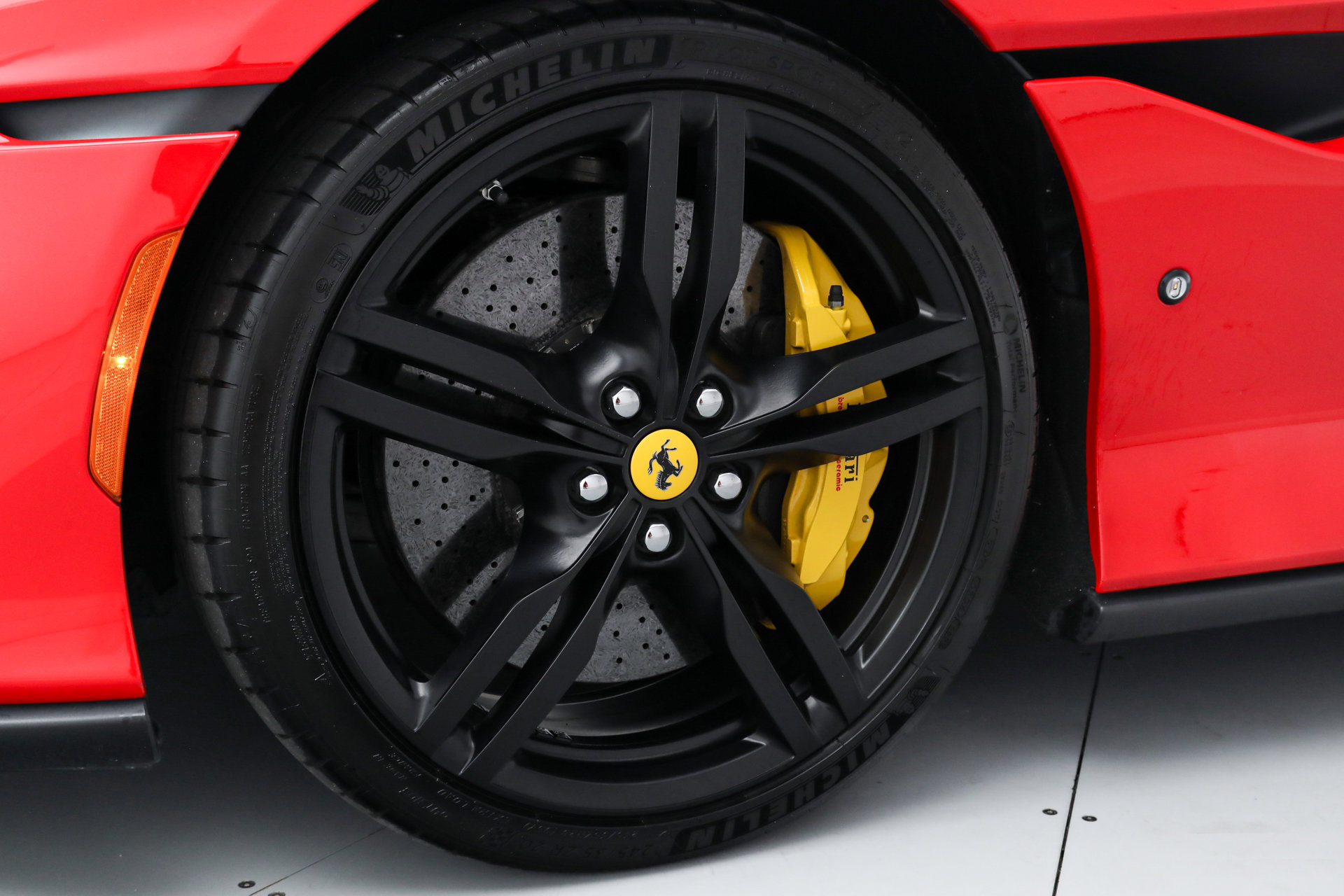 Certified 2023 Ferrari Portofino M image 16