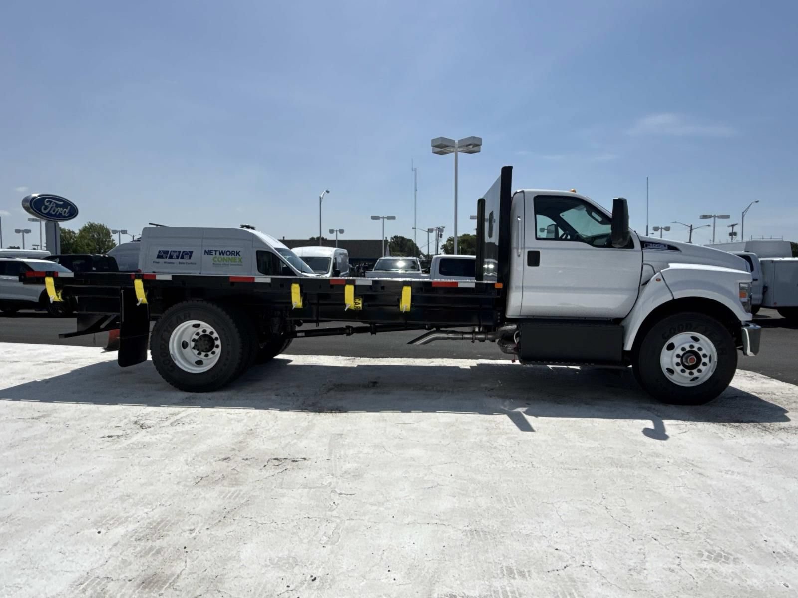 New 2027 Ford F650 2WD Regular Cab Super Duty image 2