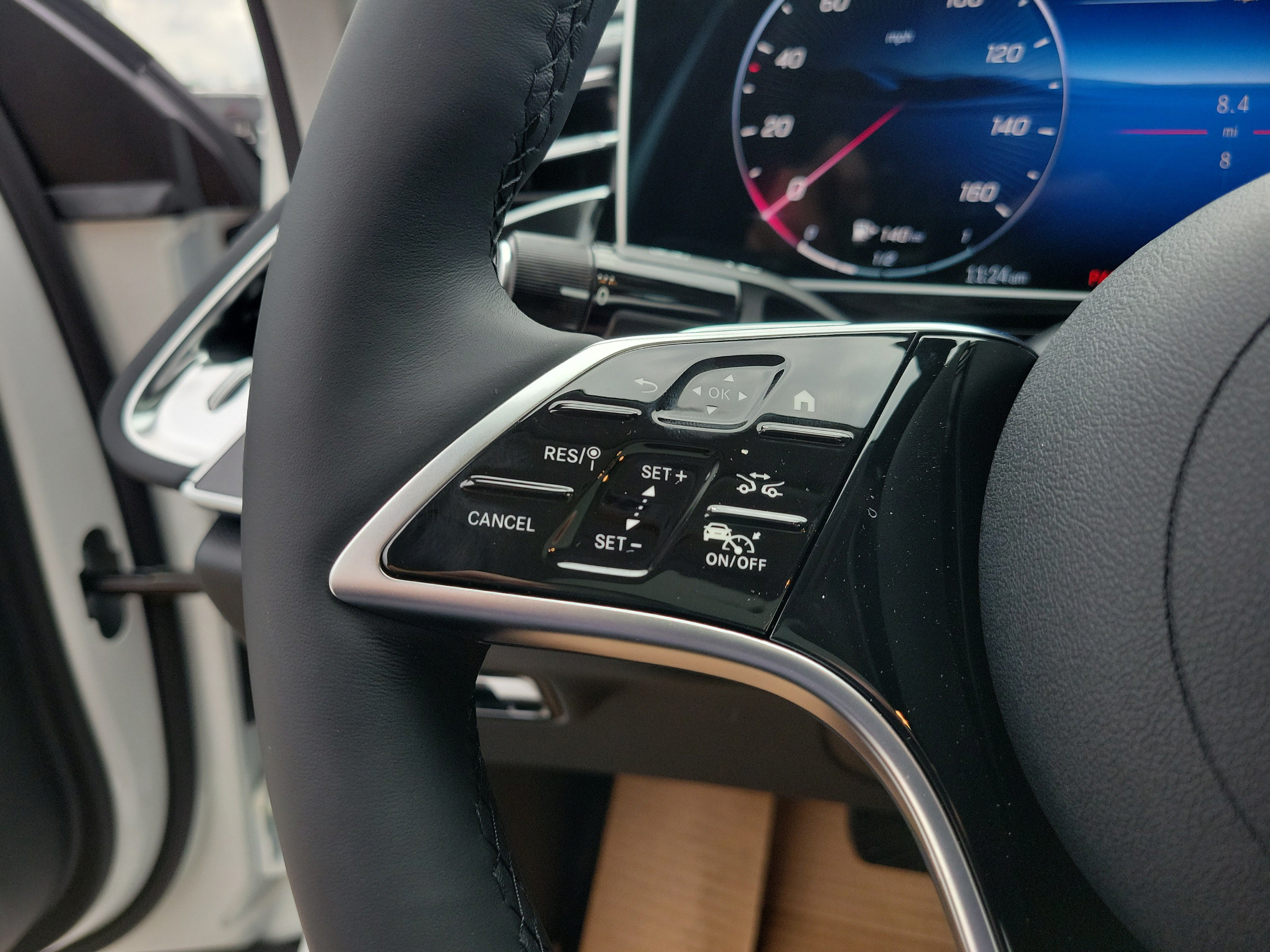 New 2027 Mercedes-Benz E 450 4MATIC Sedan image 24