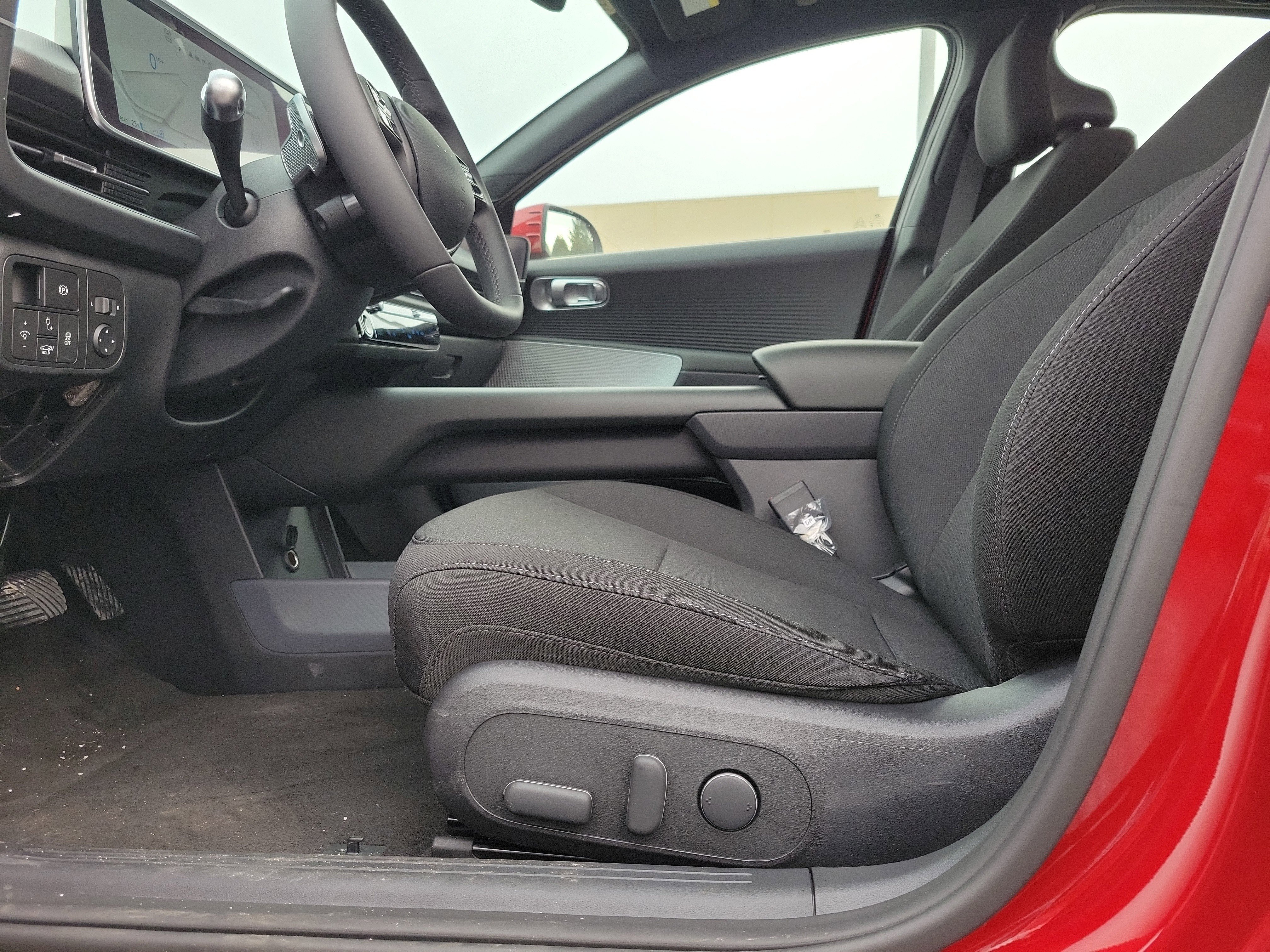 New 2025 Hyundai Ioniq 6 SE image 15